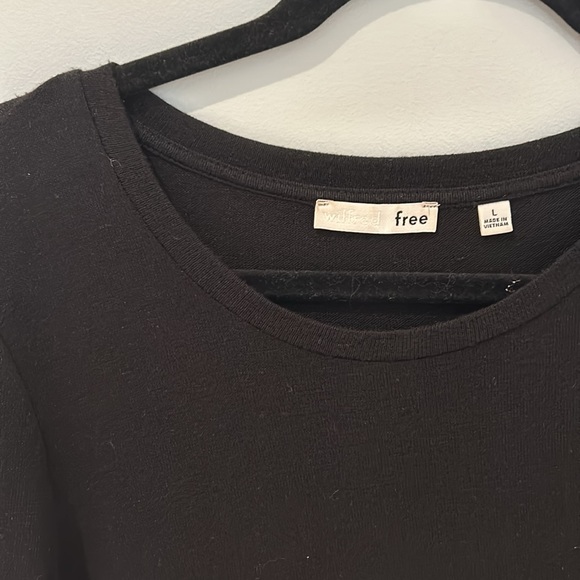 Black Wilfred free Longsleeve flowy shirt: Size large - Picture 2 of 3